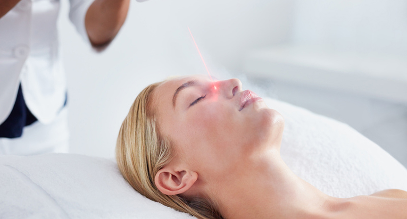 Laser in Medicina Estetica: Benefici, Efficacia e Rischi